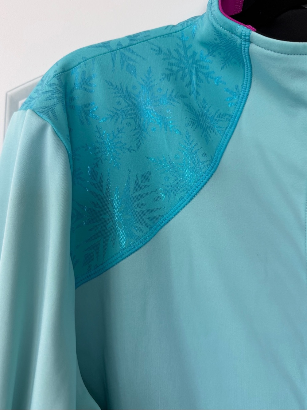 EUC Crowned Athletics Frozen Reversible Jacket - Picture 7 of 9